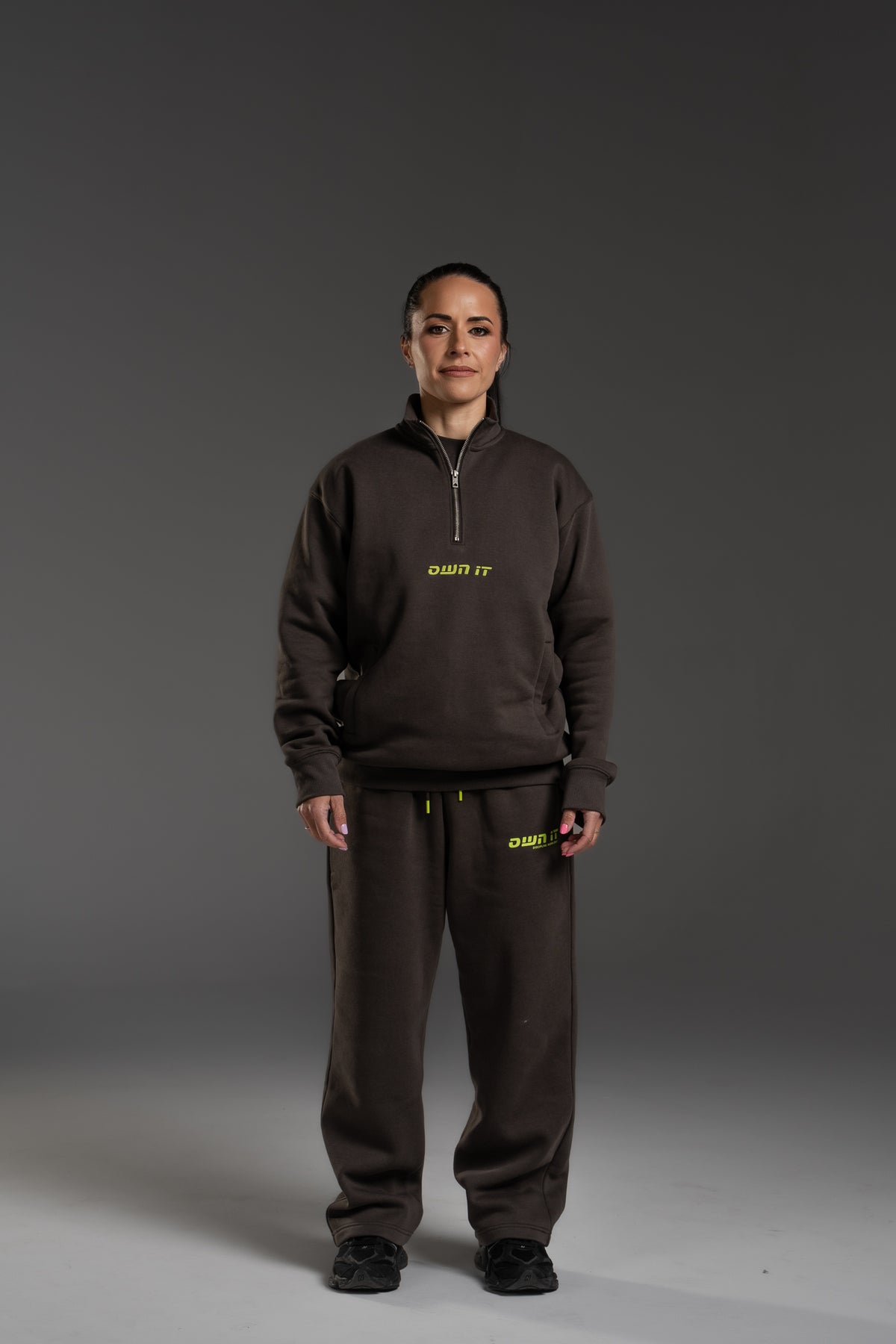 Own It 1/4 Zip Pullover — Dark Grey