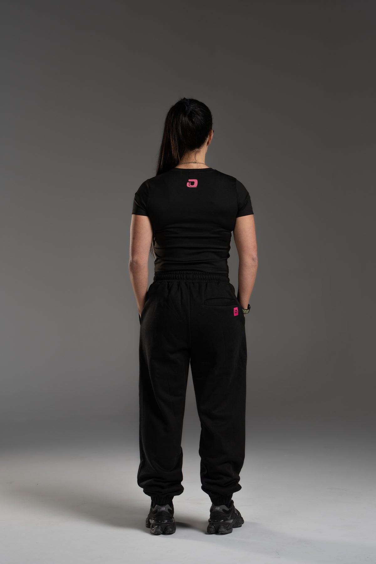 CROPPED TSHIRT BLACK/PINK